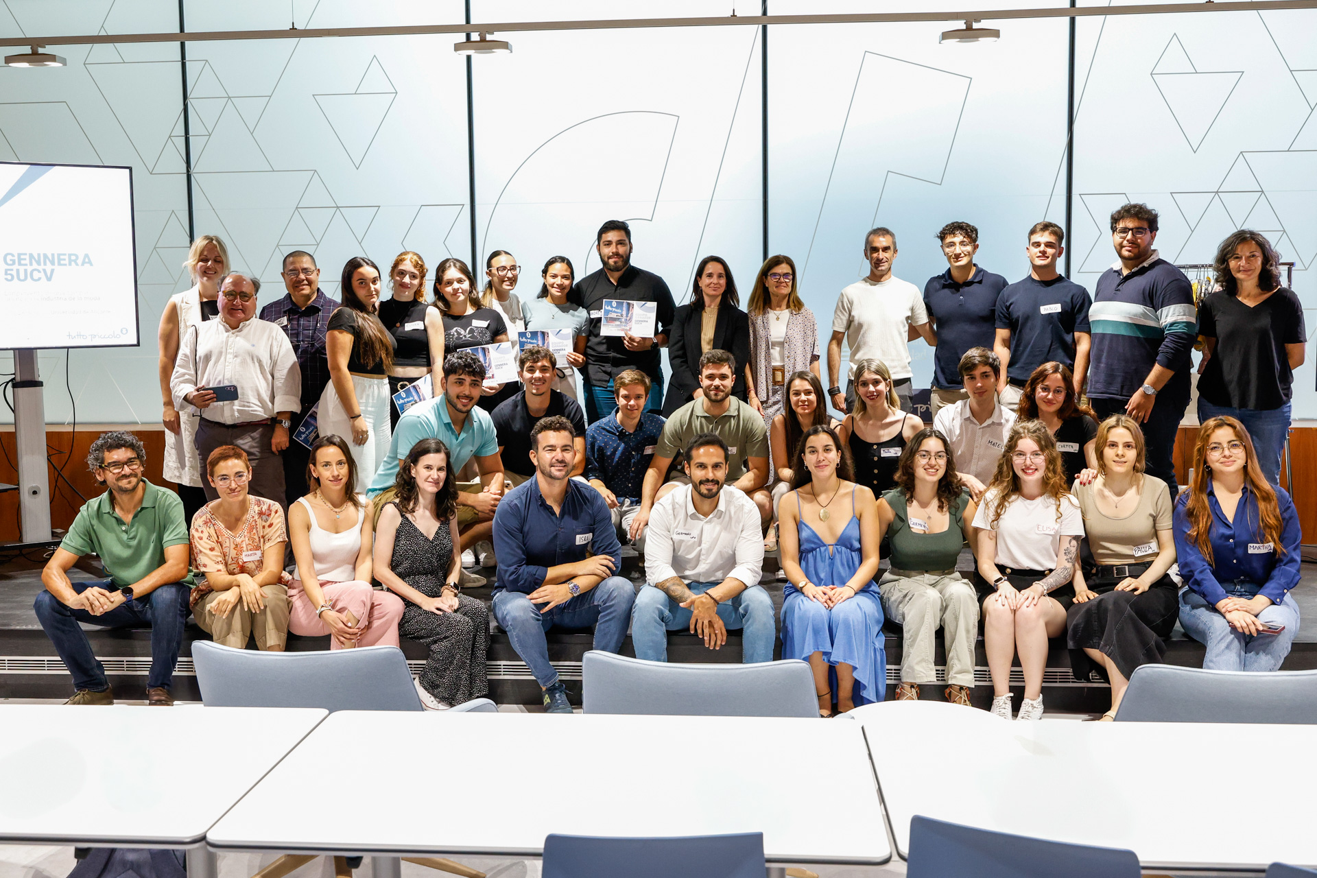 Estudiantes de las universidades públicas valencianas se dan cita en el PCA para participar en el Gennera 5UCV